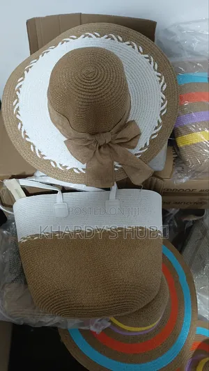 Summer/Woven Bag With Hat 