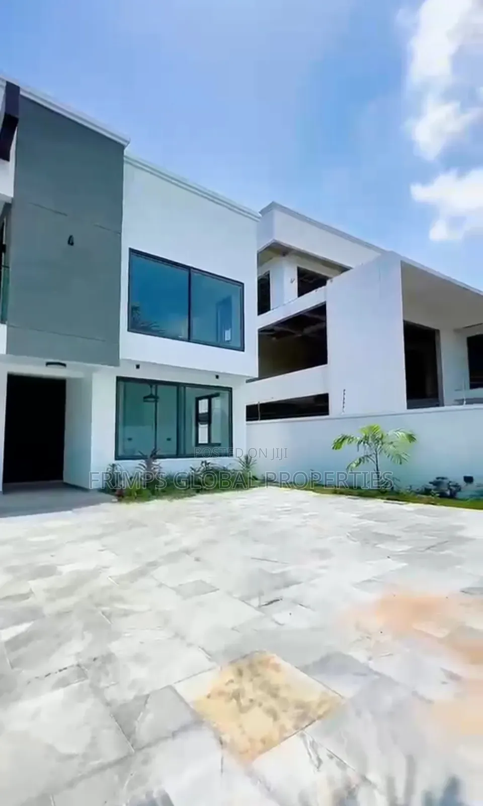 4bdrm House in Accra Metropolitan for sale