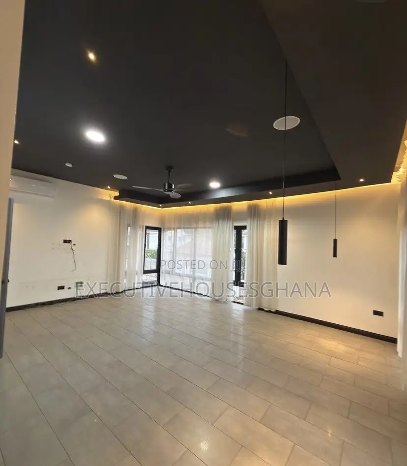 3bdrm House in East Legon for sale