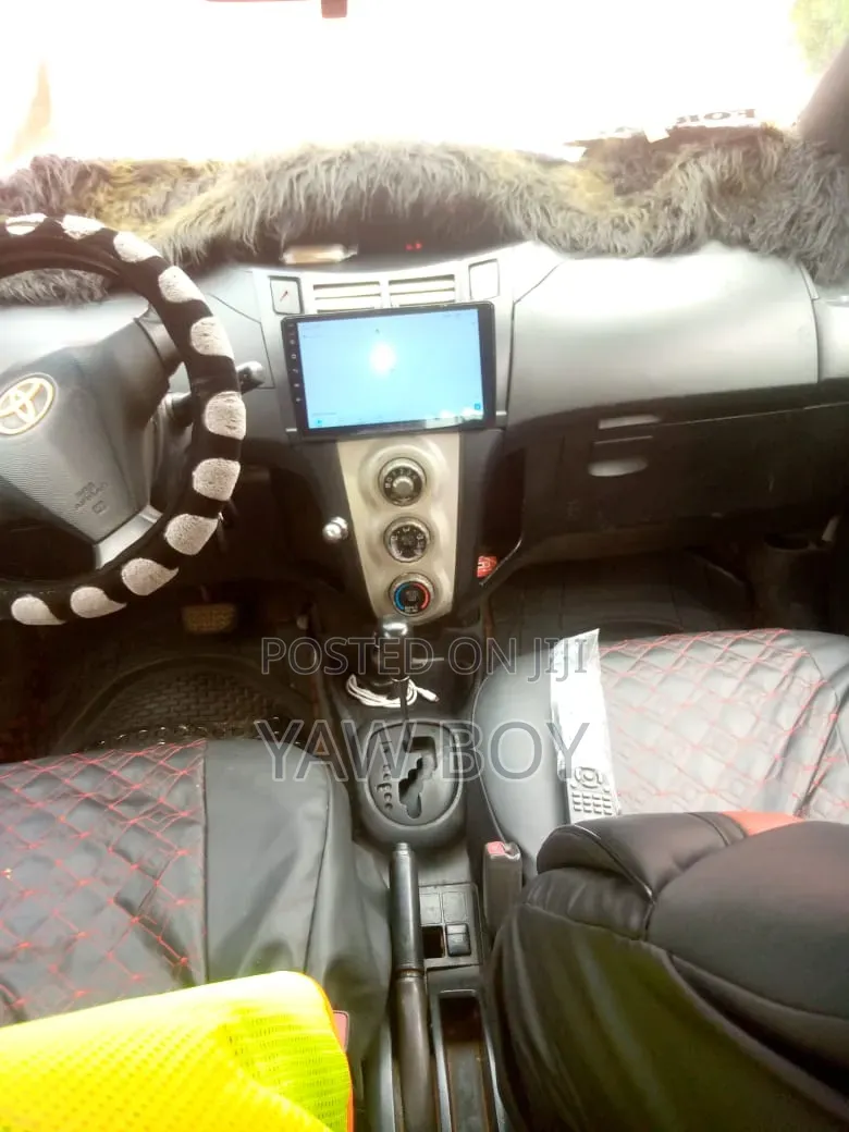 Toyota Yaris 1.5 Automatic 2009 Red