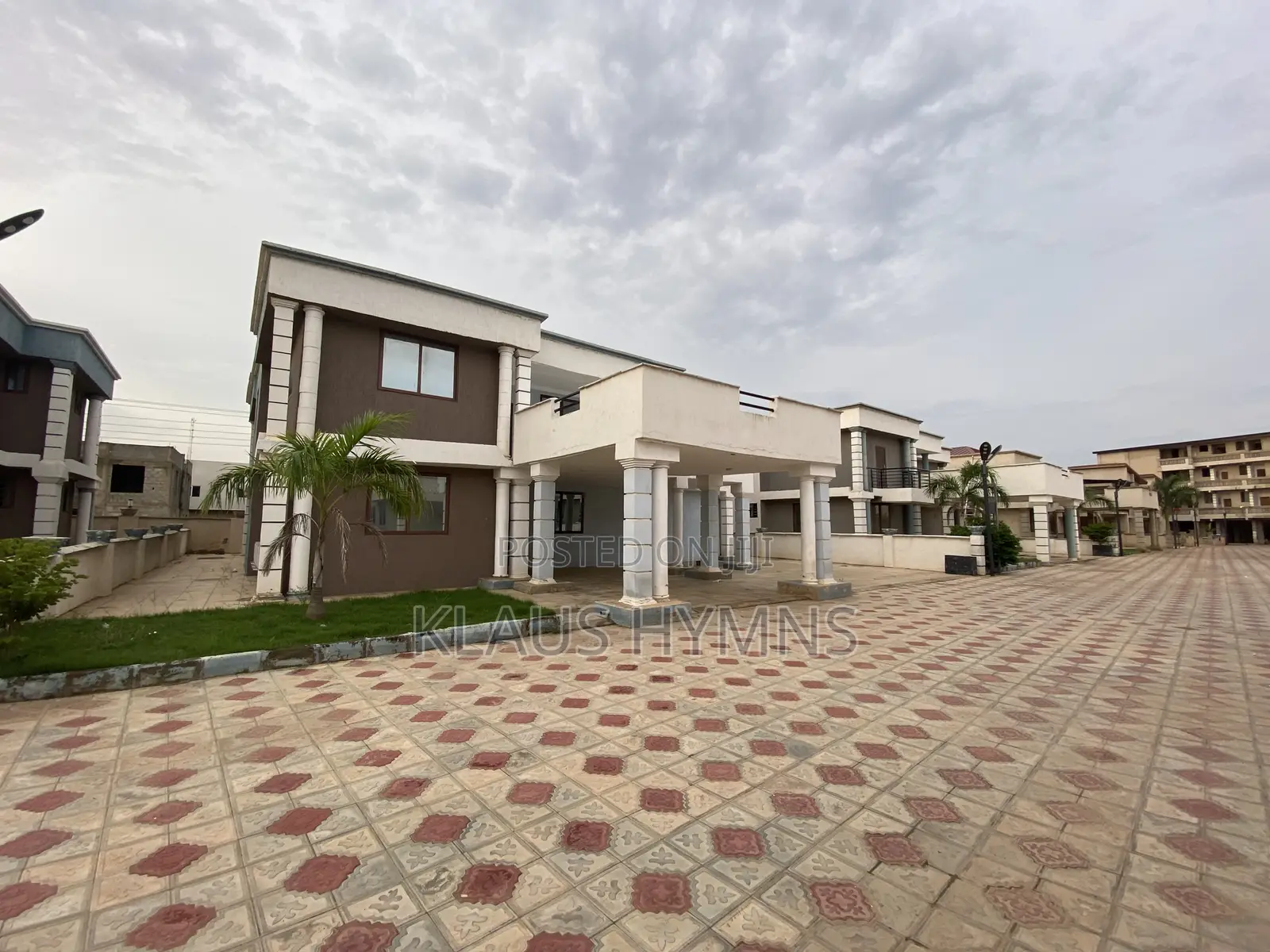 6bdrm House in Graymanproperties, Lake Side Estate for rent
