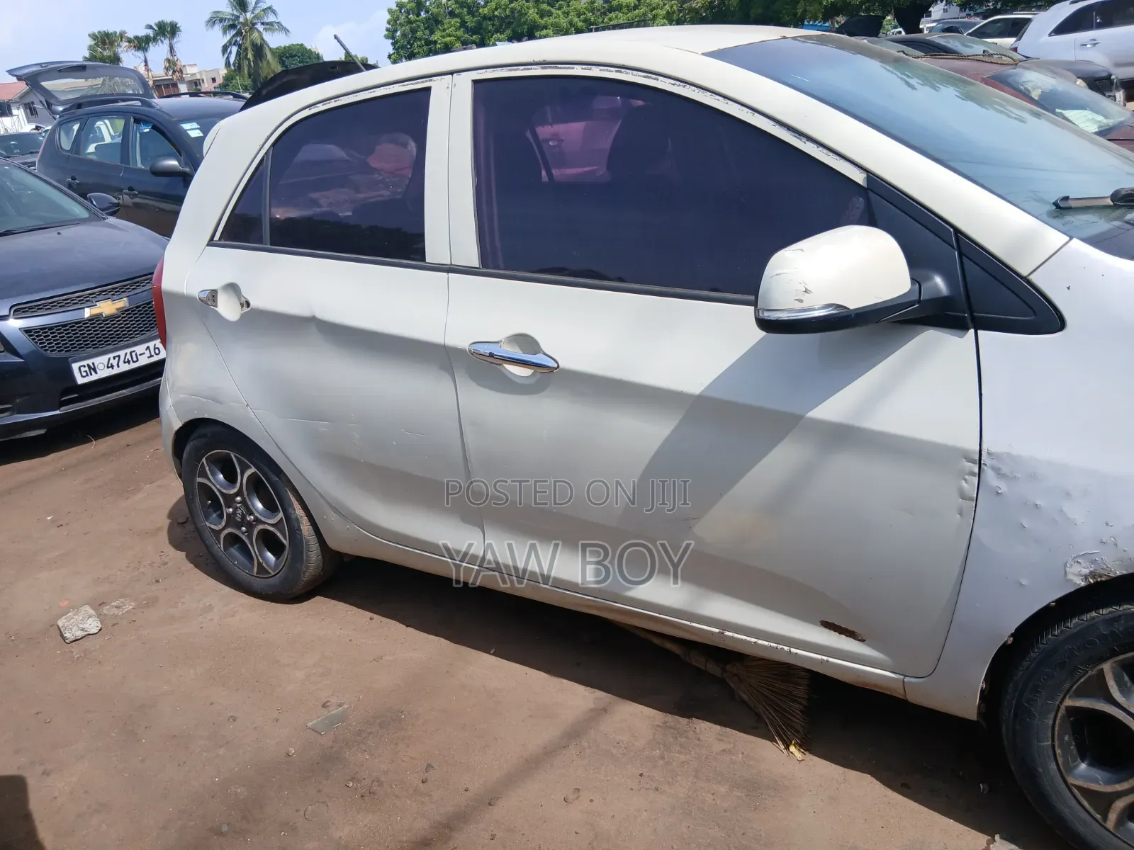 Kia Morning 2012 White