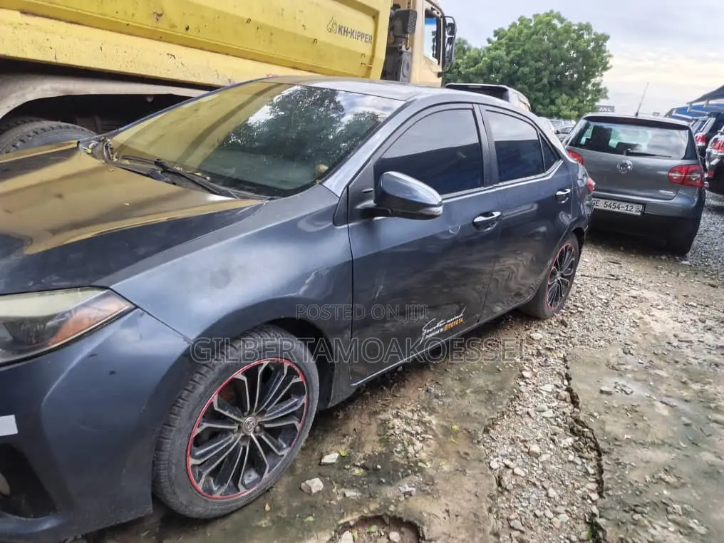 Toyota Corolla 2014 Gray