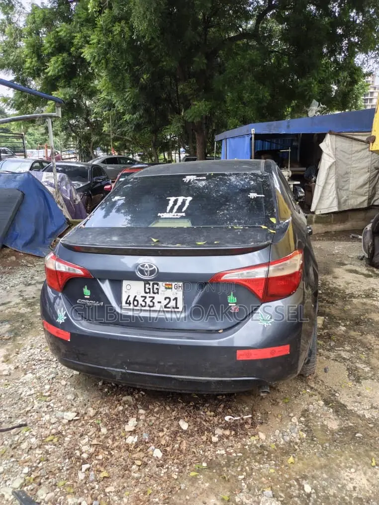 Toyota Corolla 2014 Gray