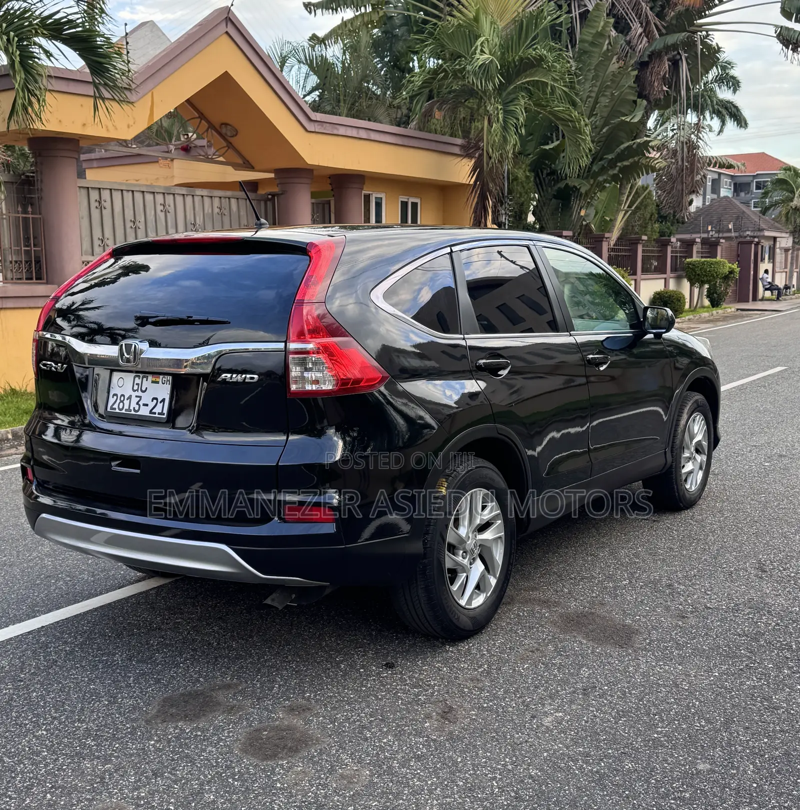 Honda CR-V Touring 4dr SUV AWD (2.4L 4cyl CVT) 2016 Black