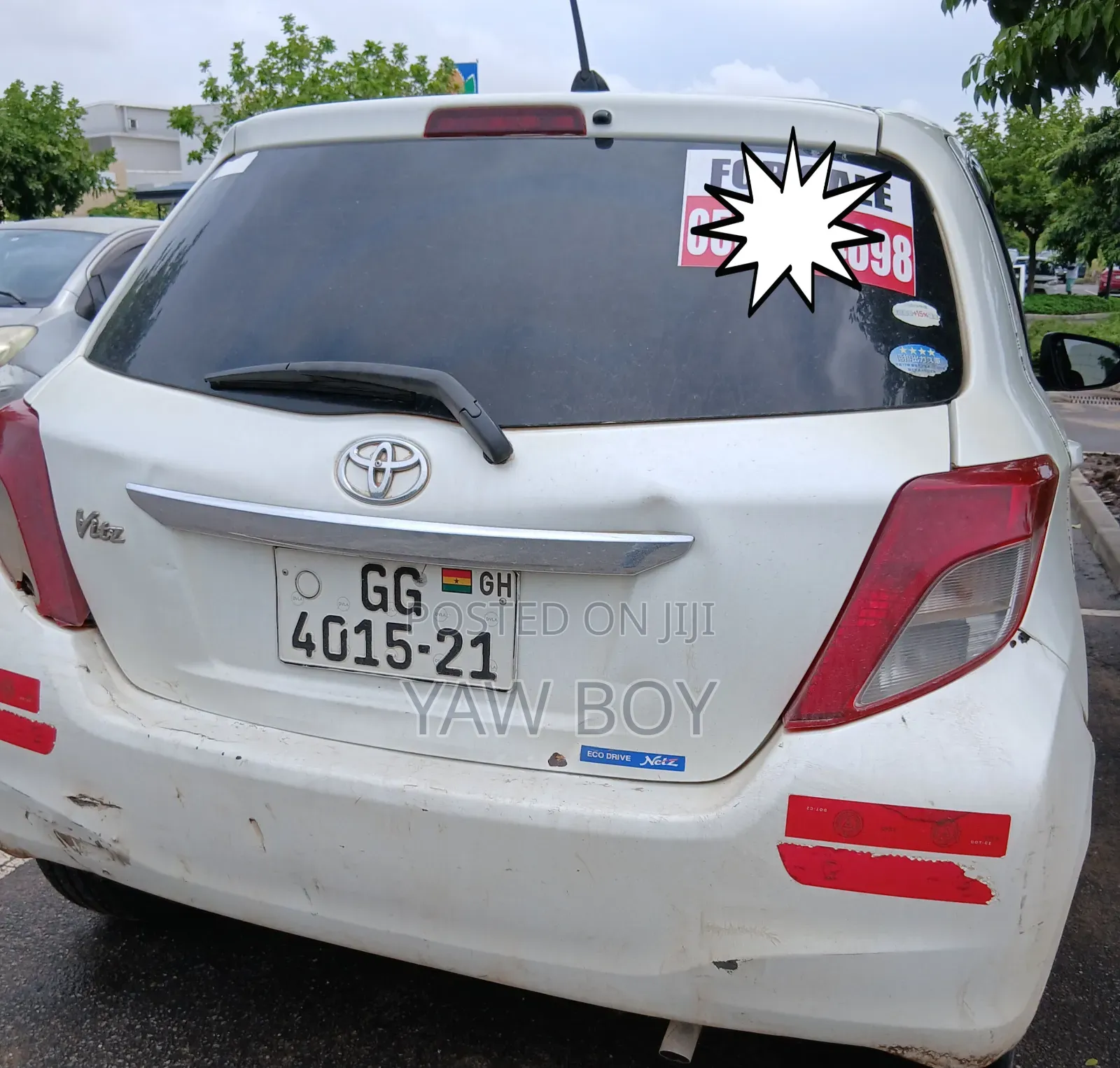 Toyota Vitz 2012 White