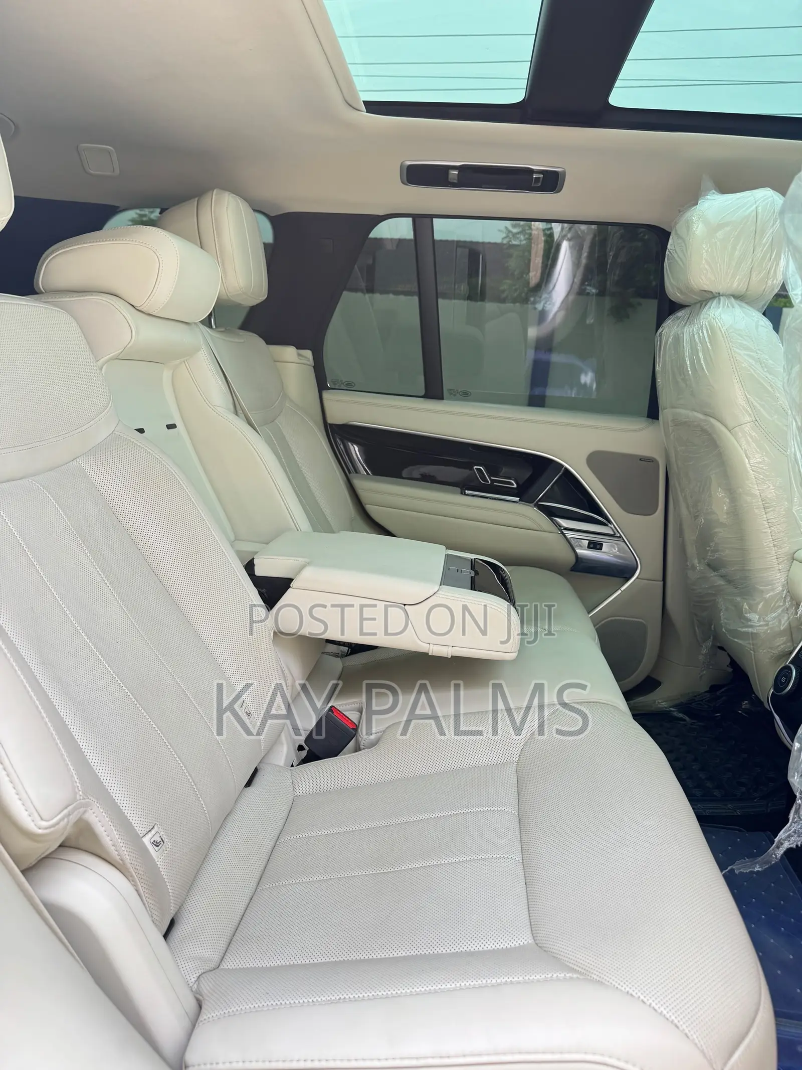 Land Rover Range Rover Vogue 2023 White