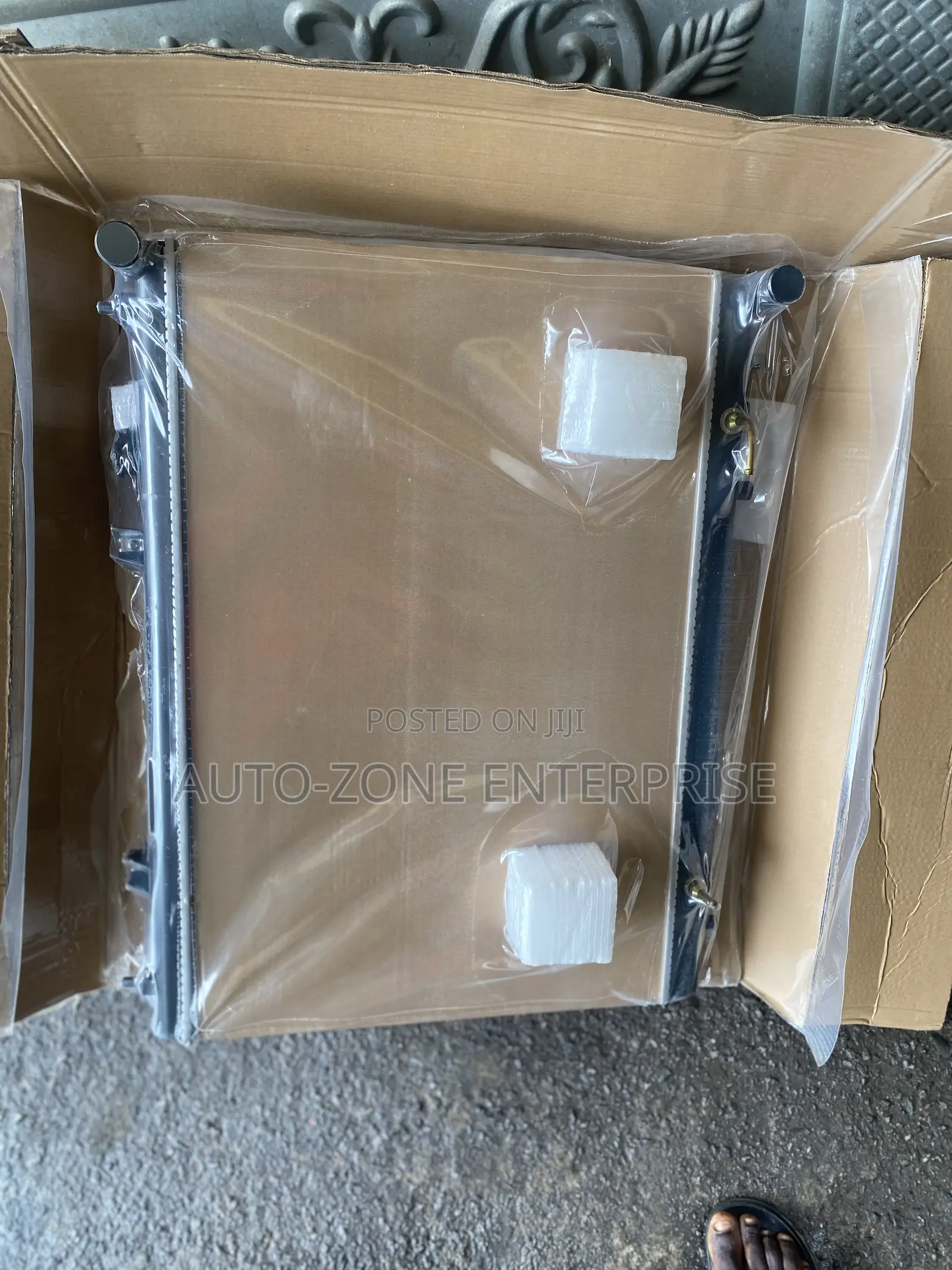 Nissan Pathfinder 2015-2025 Radiator Tank
