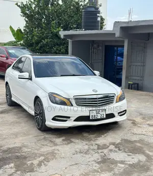 Mercedes-Benz C250 2010 White