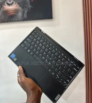 New Laptop Lenovo 300e 4GB Intel Pentium SSD 128GB