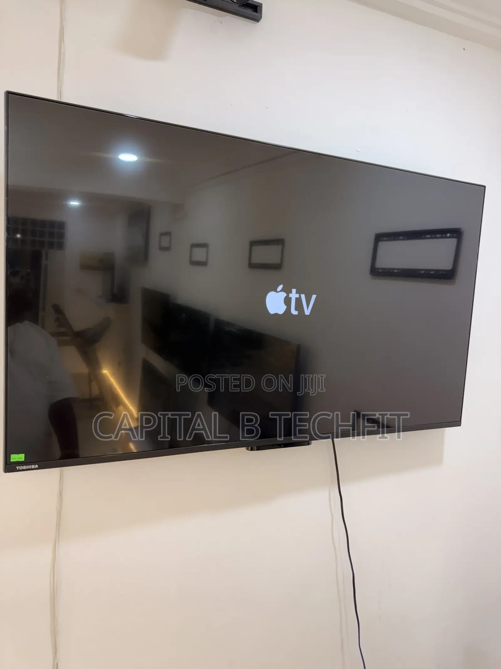50inches Toshiba Vidaa 2024 Model . Digital Satellite Smart TV
