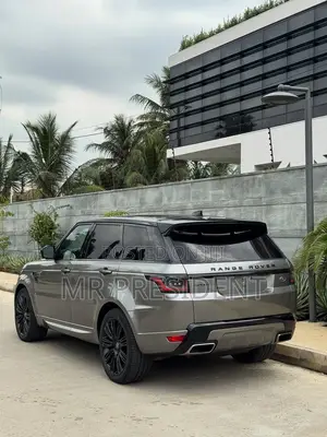 Land Rover Range Rover Sport HST MHEV 2019 Silver