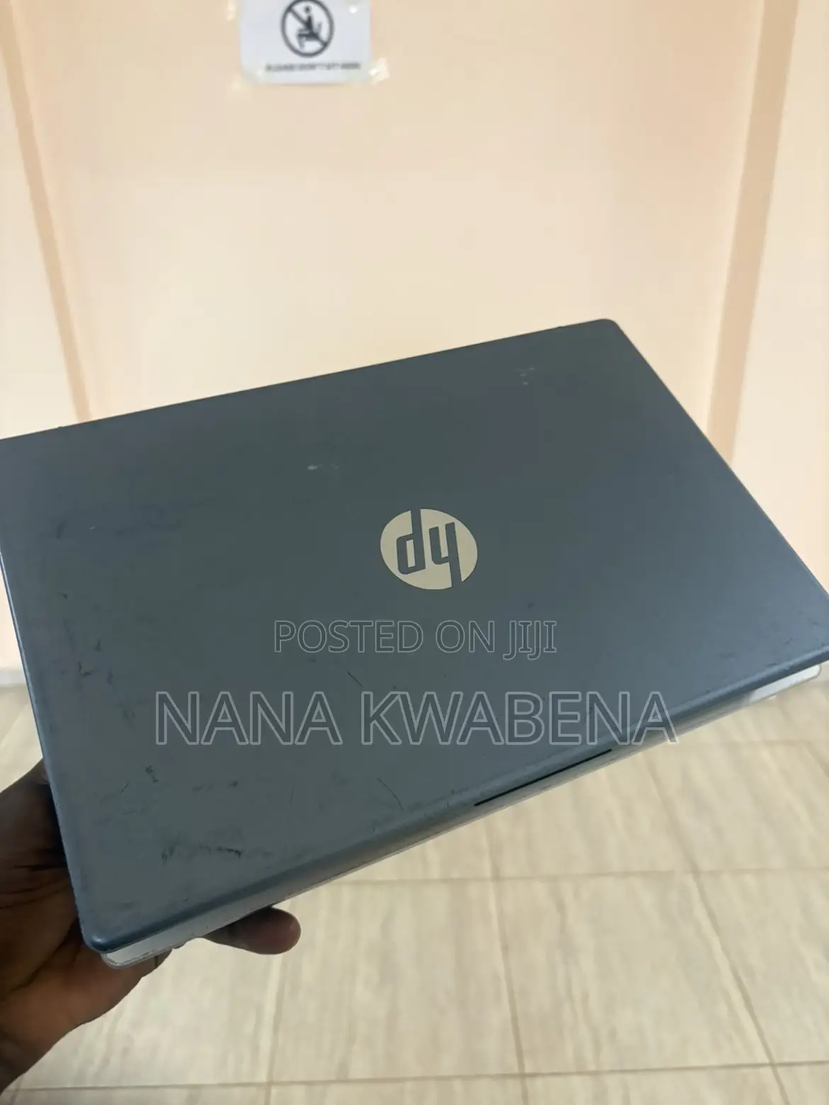 Laptop HP 14-ep0063 8GB Intel Core i3 SSD 256GB