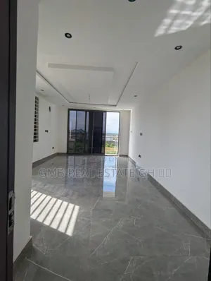 3bdrm House in Police City Area, Nmai-Dzorn for sale