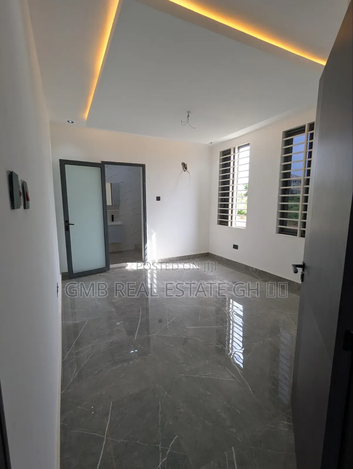 3bdrm House in Police City Area, Nmai-Dzorn for sale