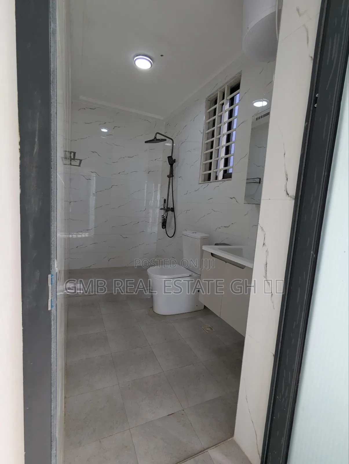 3bdrm House in Police City Area, Nmai-Dzorn for sale