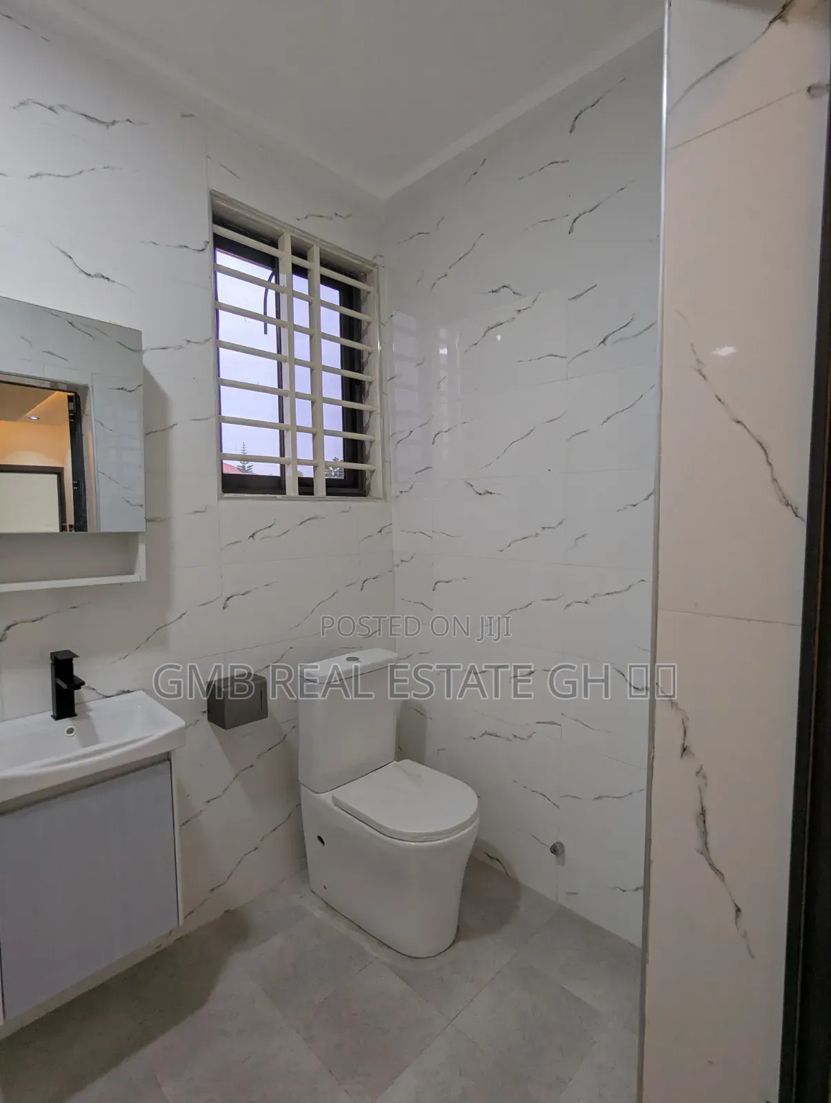 3bdrm House in Police City Area, Nmai-Dzorn for sale
