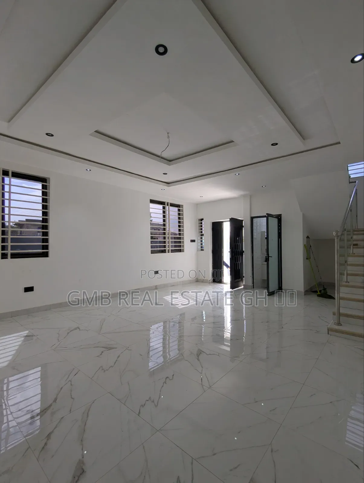 3bdrm House in Police City Area, Nmai-Dzorn for sale