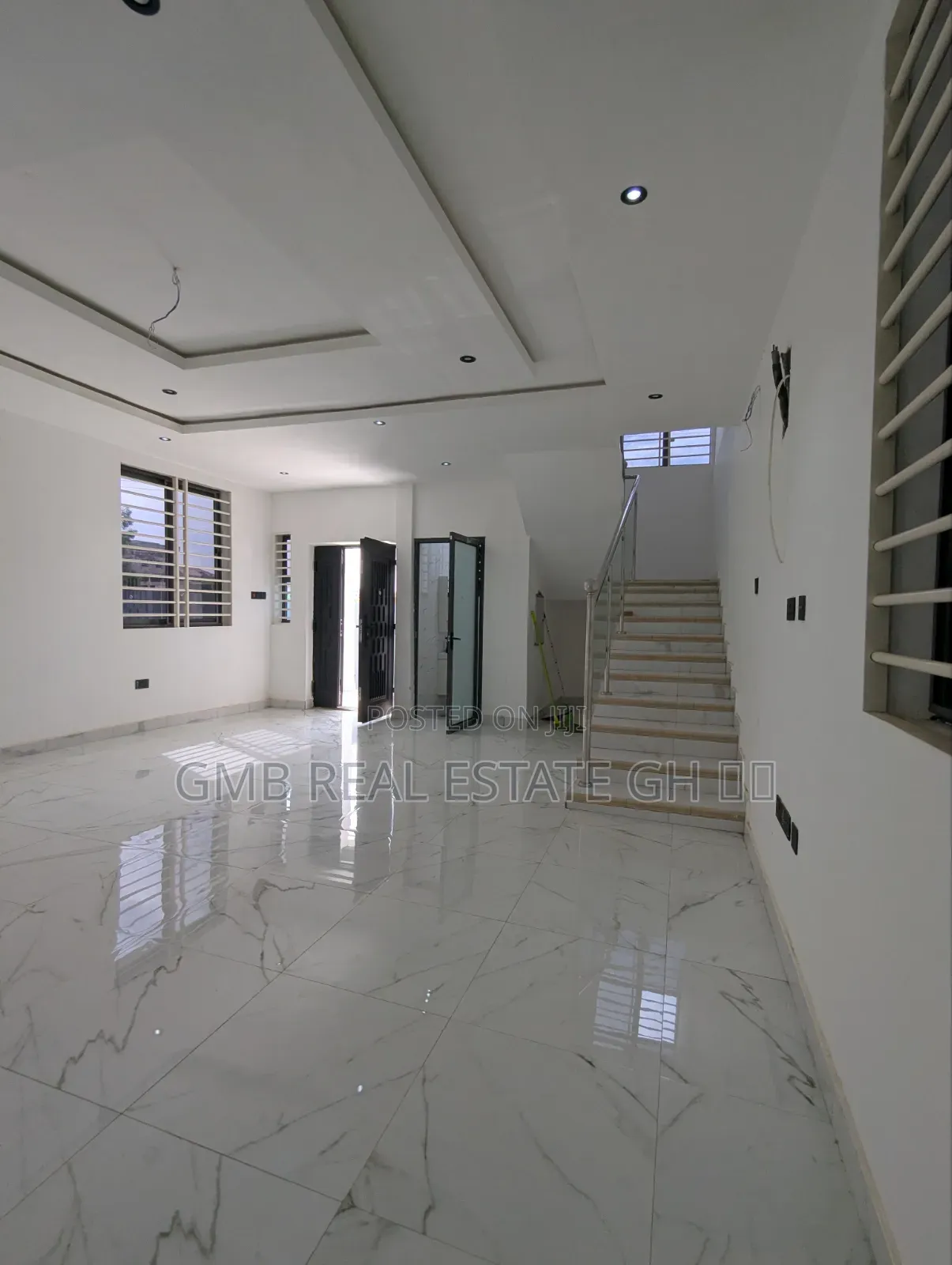 3bdrm House in Police City Area, Nmai-Dzorn for sale