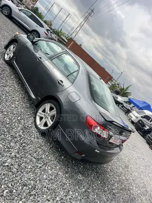 Toyota Corolla S 4dr Sedan (1.8L 4cyl 4A) 2013 Gray