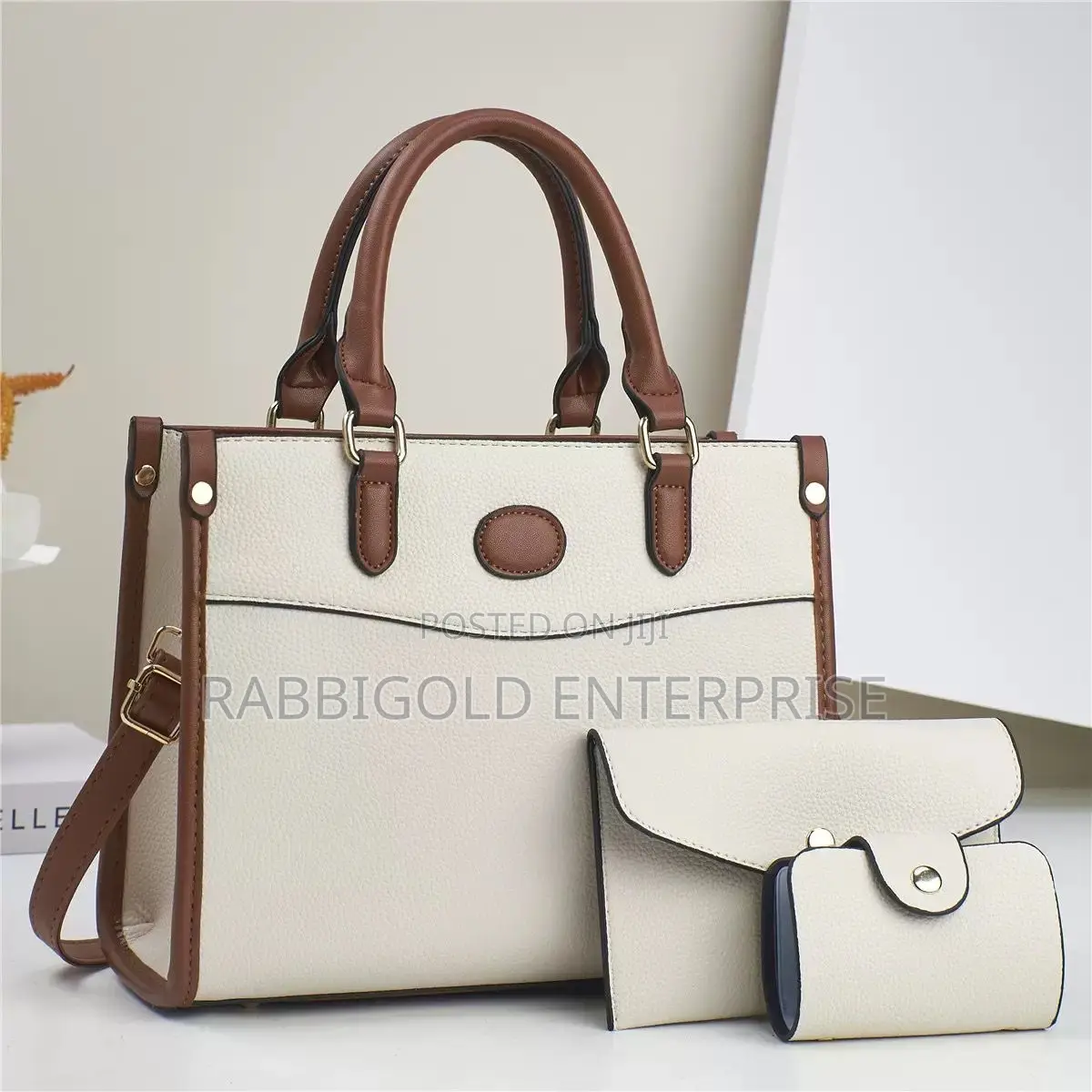 Premium 3-in-1 Handbag Set – Perfect for Work Outings
