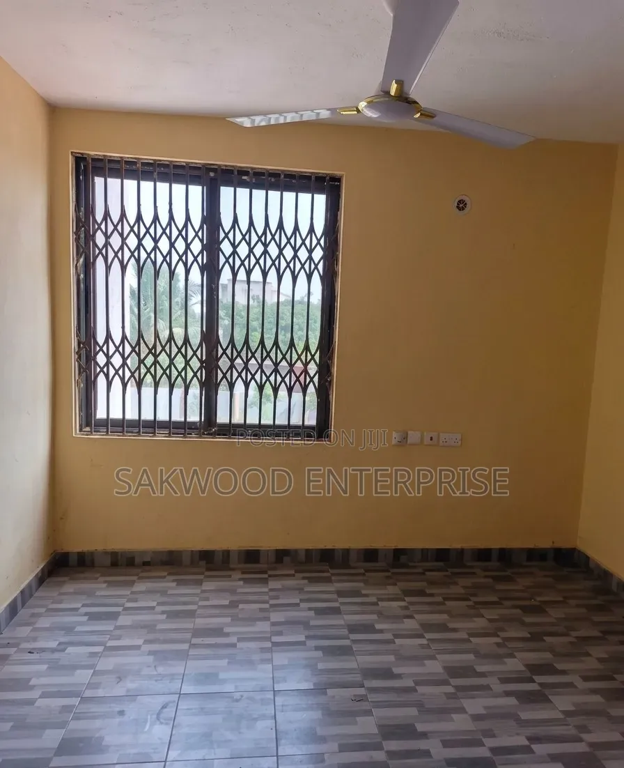 2bdrm Apartment in Sakwood Enterprise, Amrahia for rent