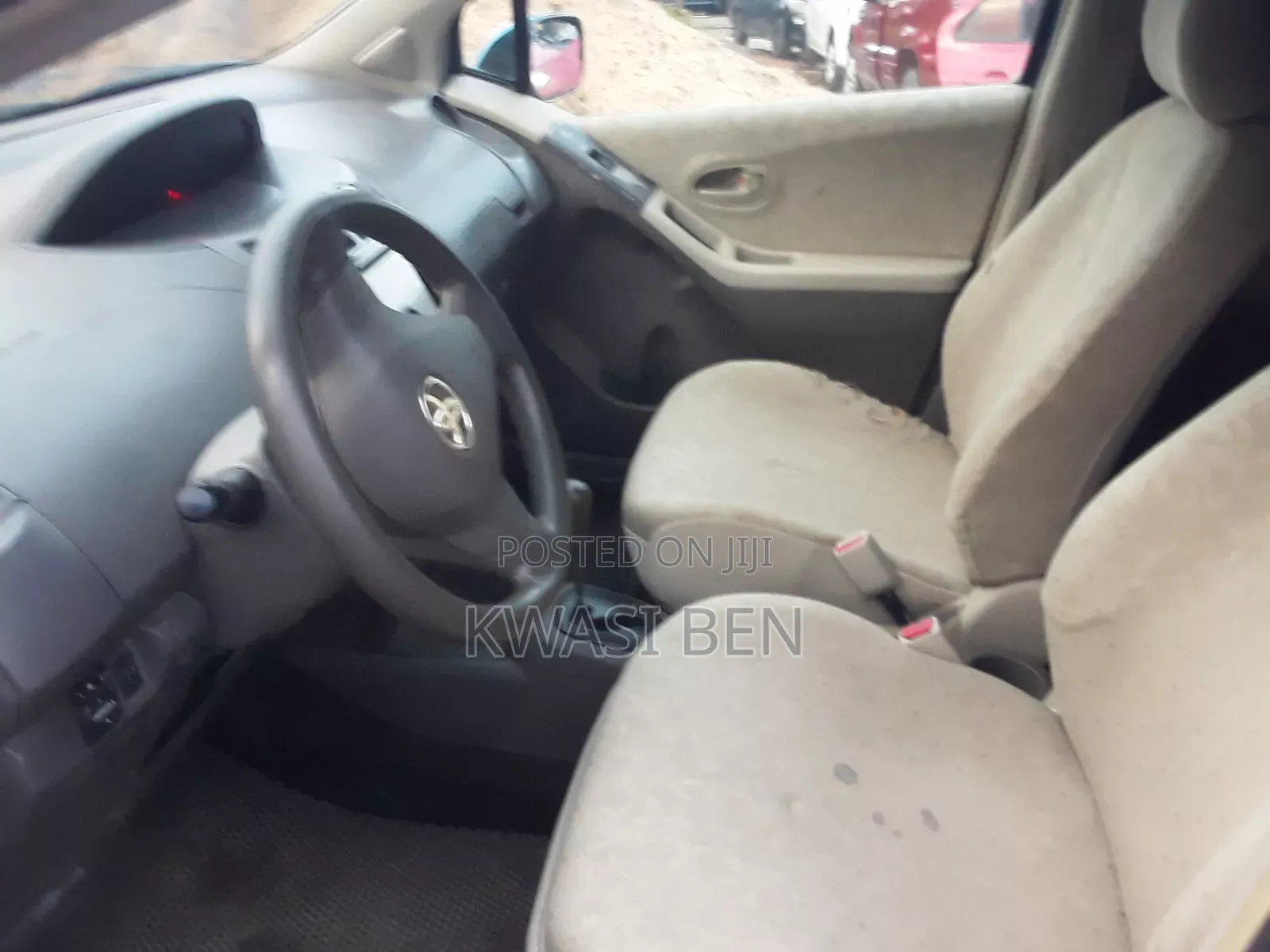 Toyota Vitz 2010 Blue