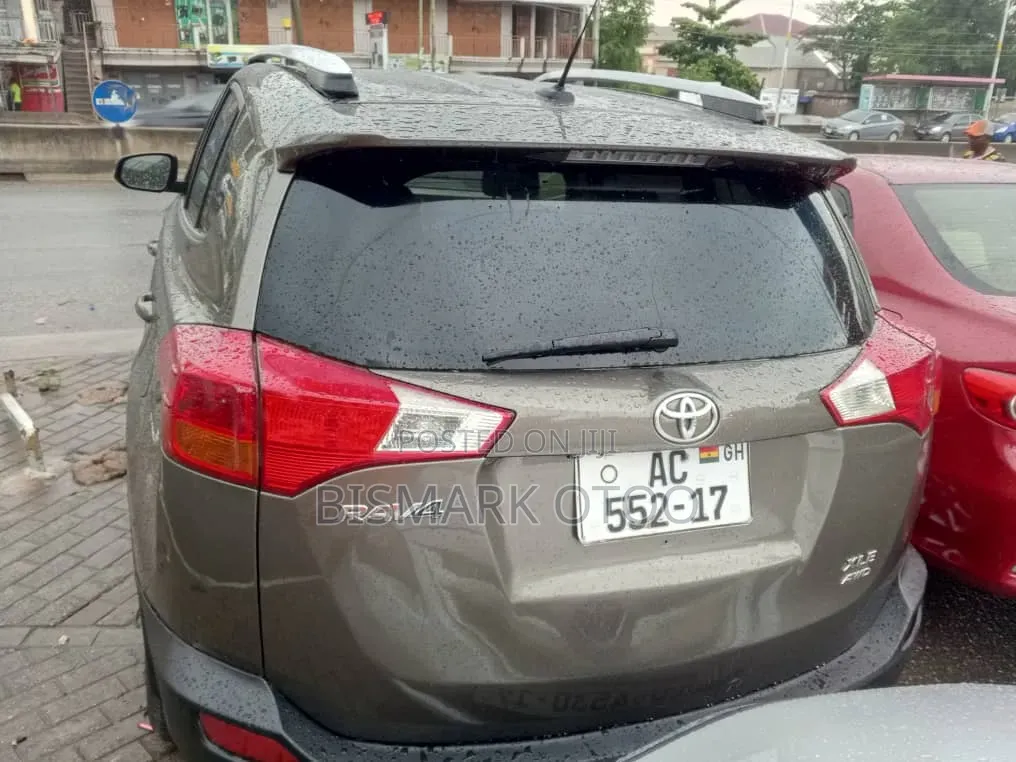 Toyota RAV4 2015 Gray