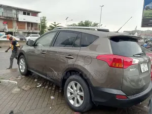 Toyota RAV4 2015 Gray