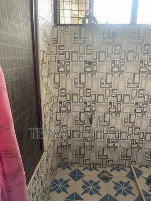 1bdrm House in Trade Fair for rent