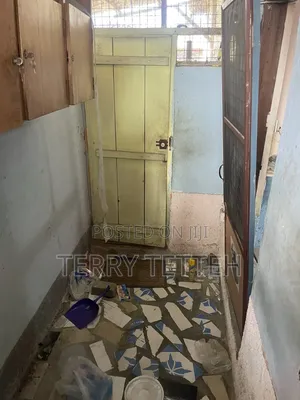 1bdrm House in Trade Fair for rent