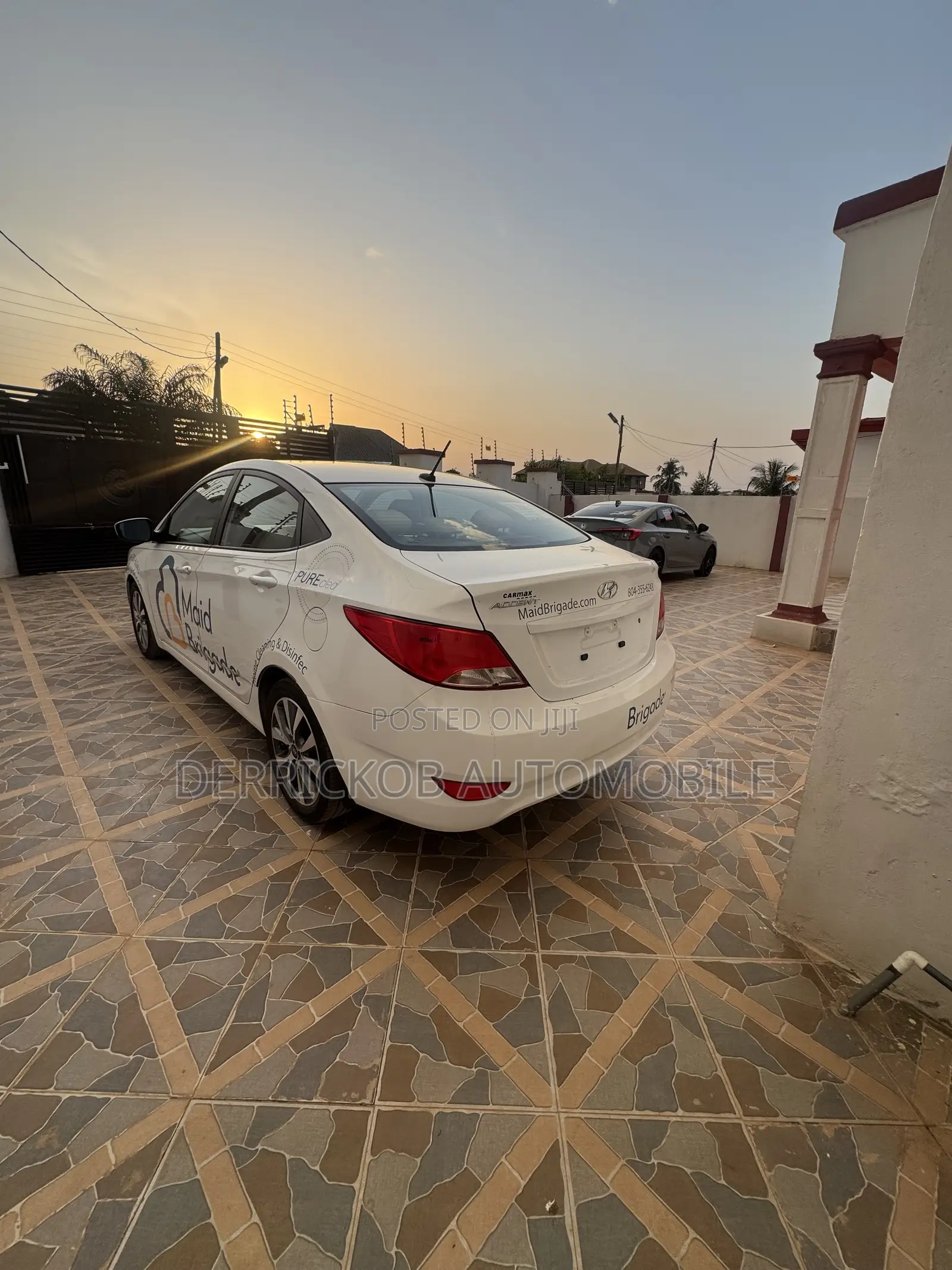 Hyundai Accent SE Sedan 2017 White