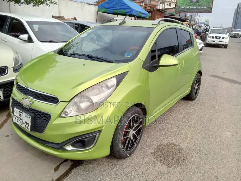 Chevrolet Spark 2014 Green
