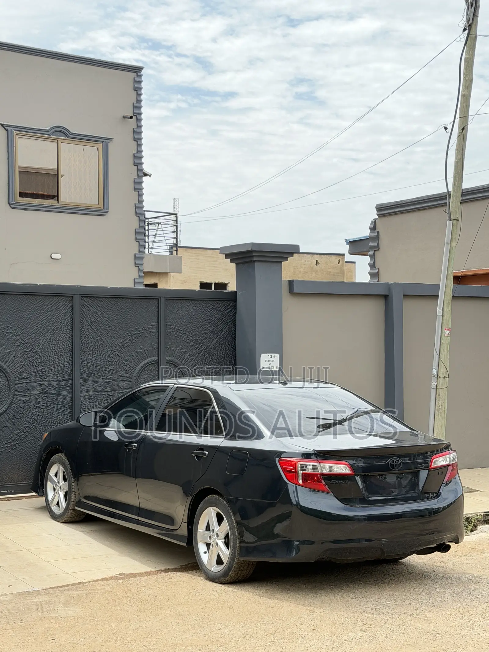 Toyota Camry SE 4dr Sedan (2.5L 4cyl 6A) 2014 Black