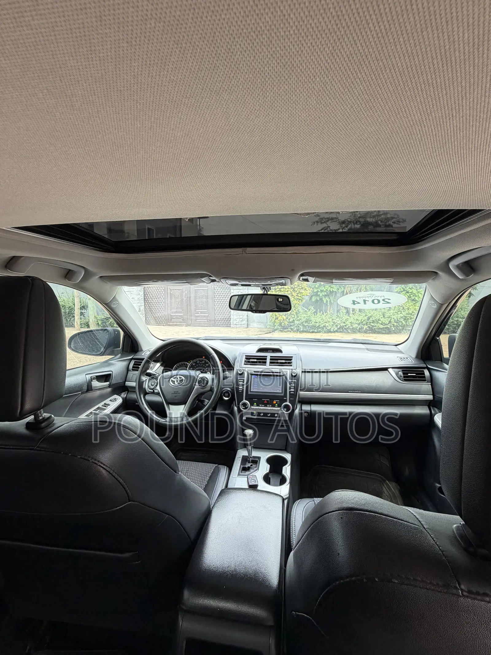 Toyota Camry SE 4dr Sedan (2.5L 4cyl 6A) 2014 Black
