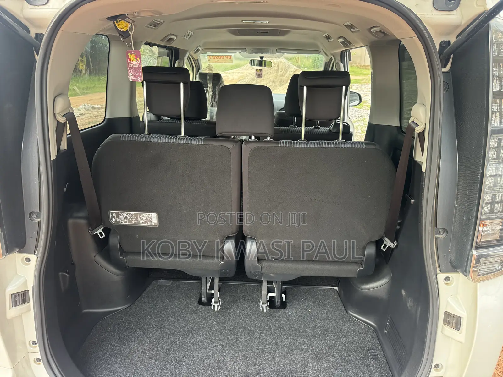 Toyota Voxy 2015 White