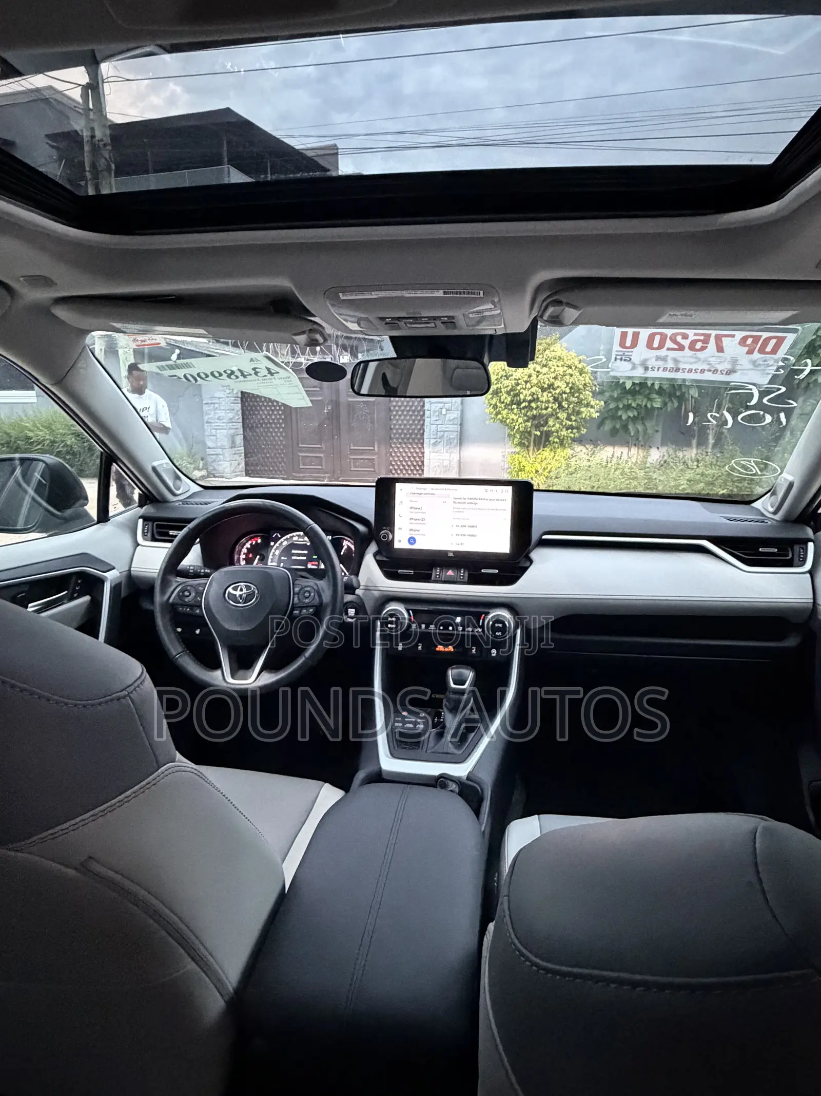 Toyota RAV4 XLE AWD 2024 Blue