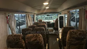 Toyota HiAce 1987 White