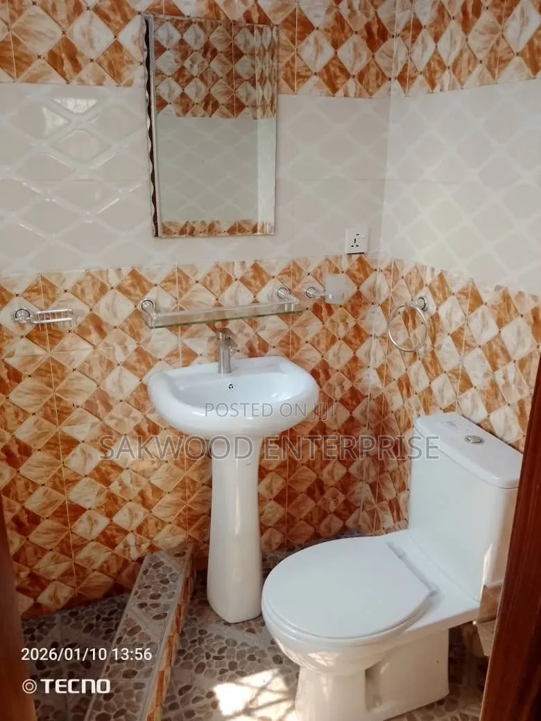 3bdrm House in Sakwood Enterprise, Amrahia for rent
