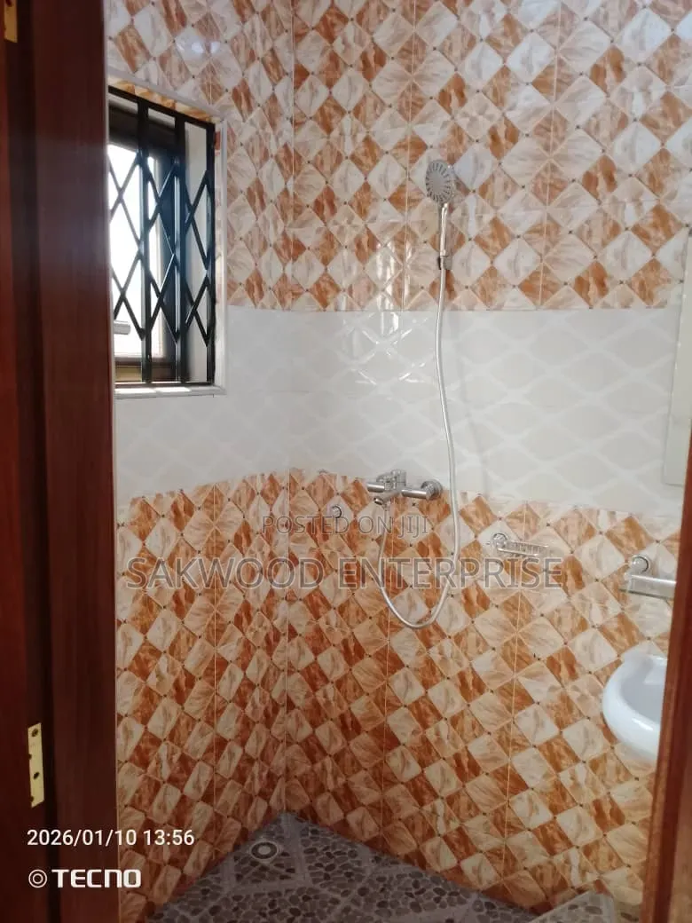 3bdrm House in Sakwood Enterprise, Amrahia for rent