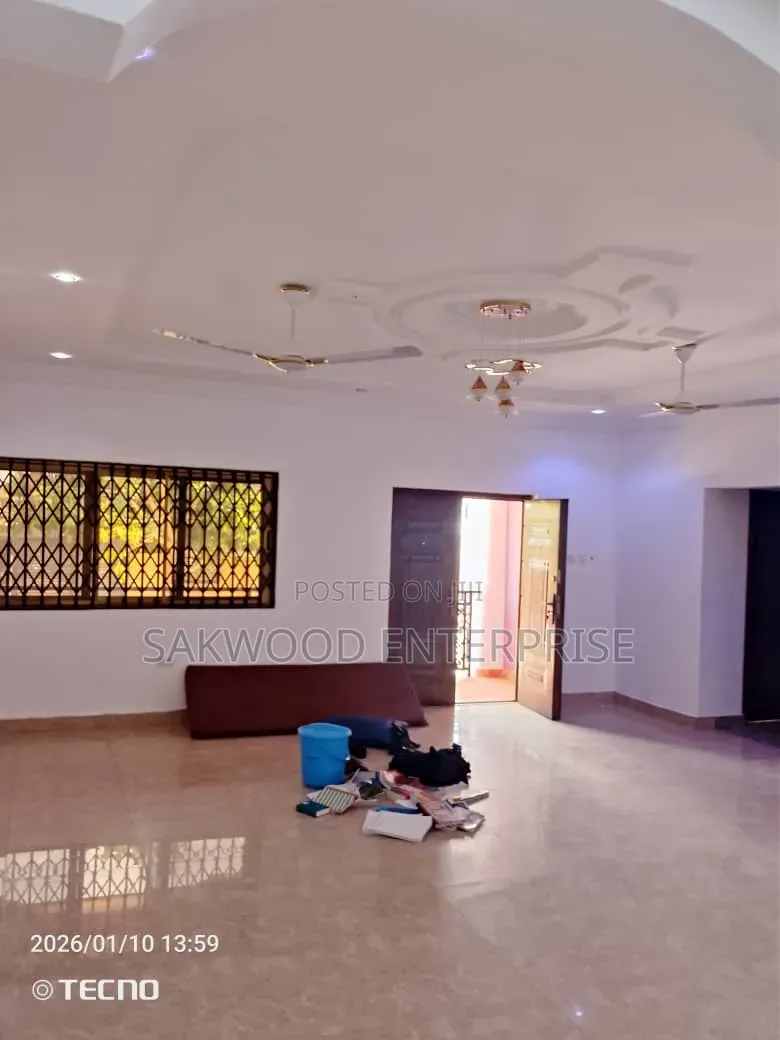 3bdrm House in Sakwood Enterprise, Amrahia for rent