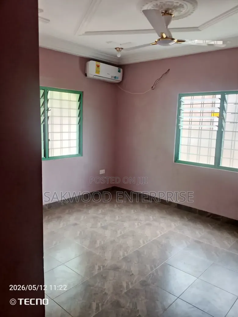 4bdrm House in Sakwood Enterprise, Frafraha for rent