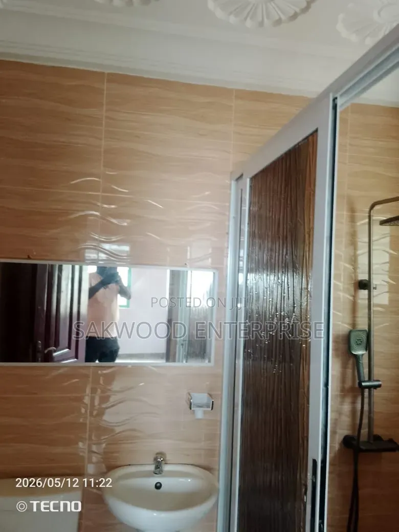 4bdrm House in Sakwood Enterprise, Frafraha for rent