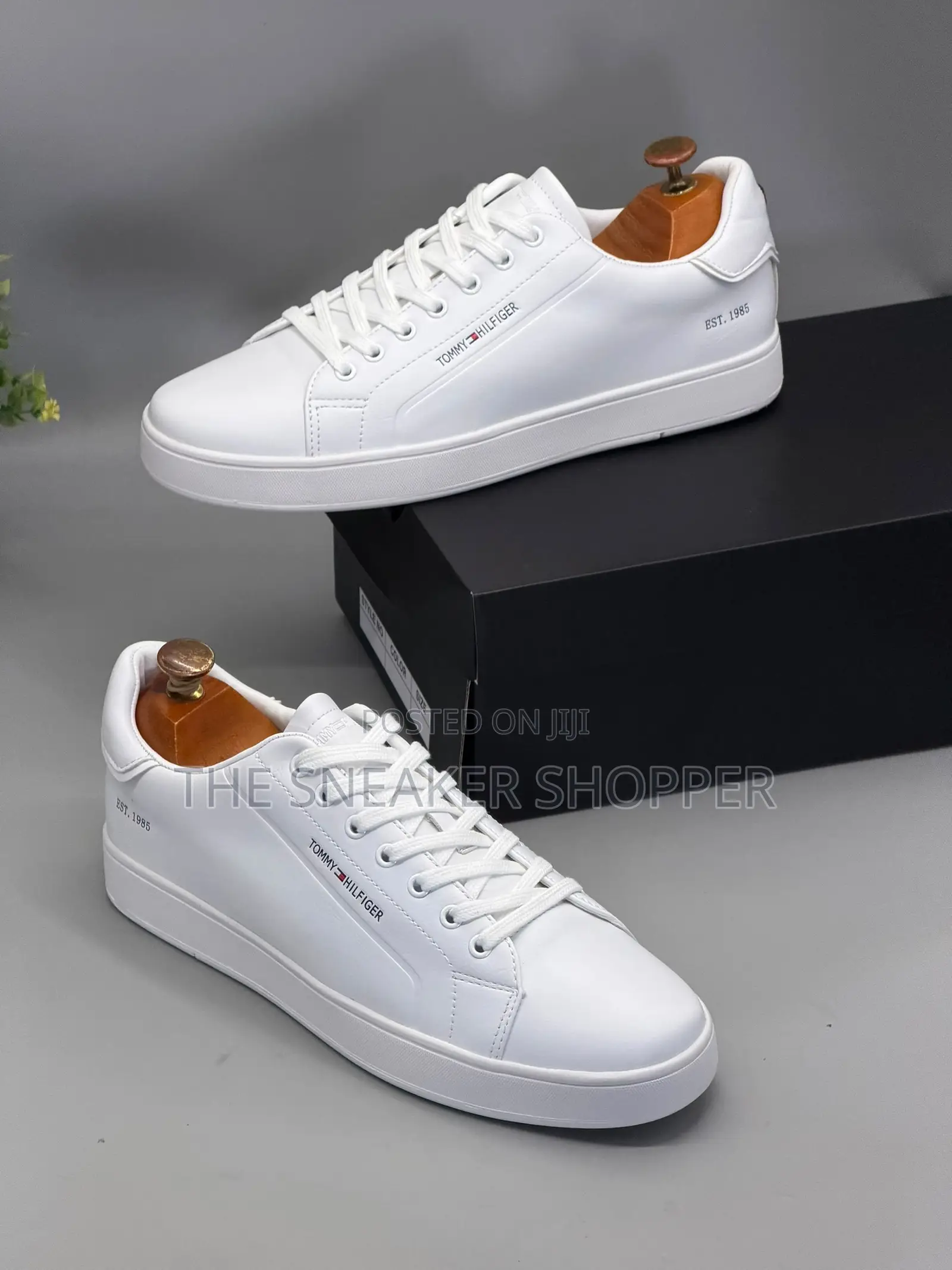 Tommy Executive Casual Wear Sneakers