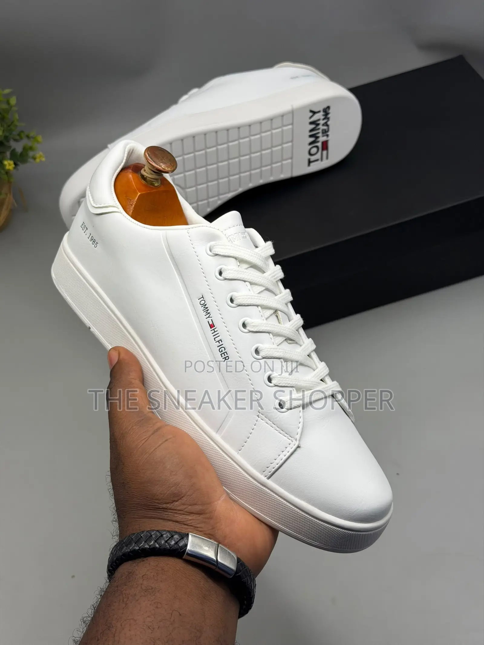 Tommy Executive Casual Wear Sneakers