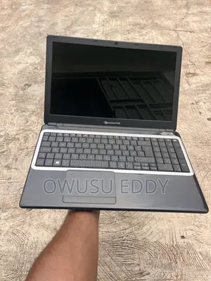 Laptop Packard Bell EasyNote TE69 4GB AMD HDD 320GB