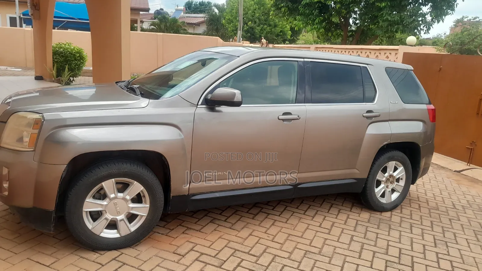 GMC Terrain 2012 Gray