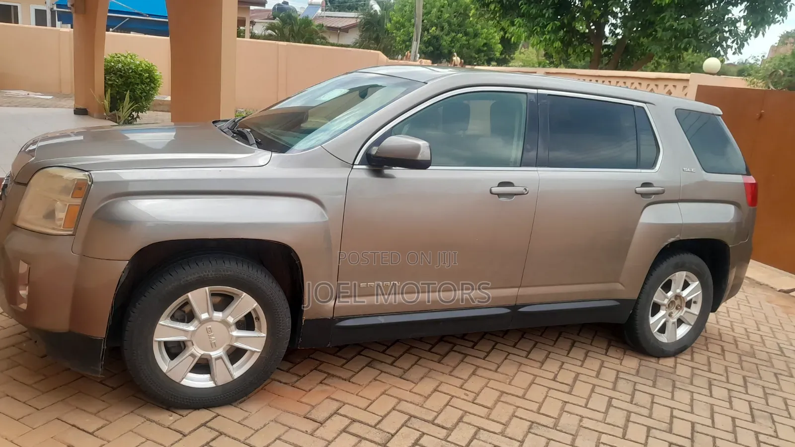 GMC Terrain 2012 Gray