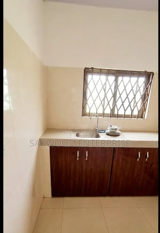 1bdrm Apartment in Sakwood Enterprise, Amrahia for rent