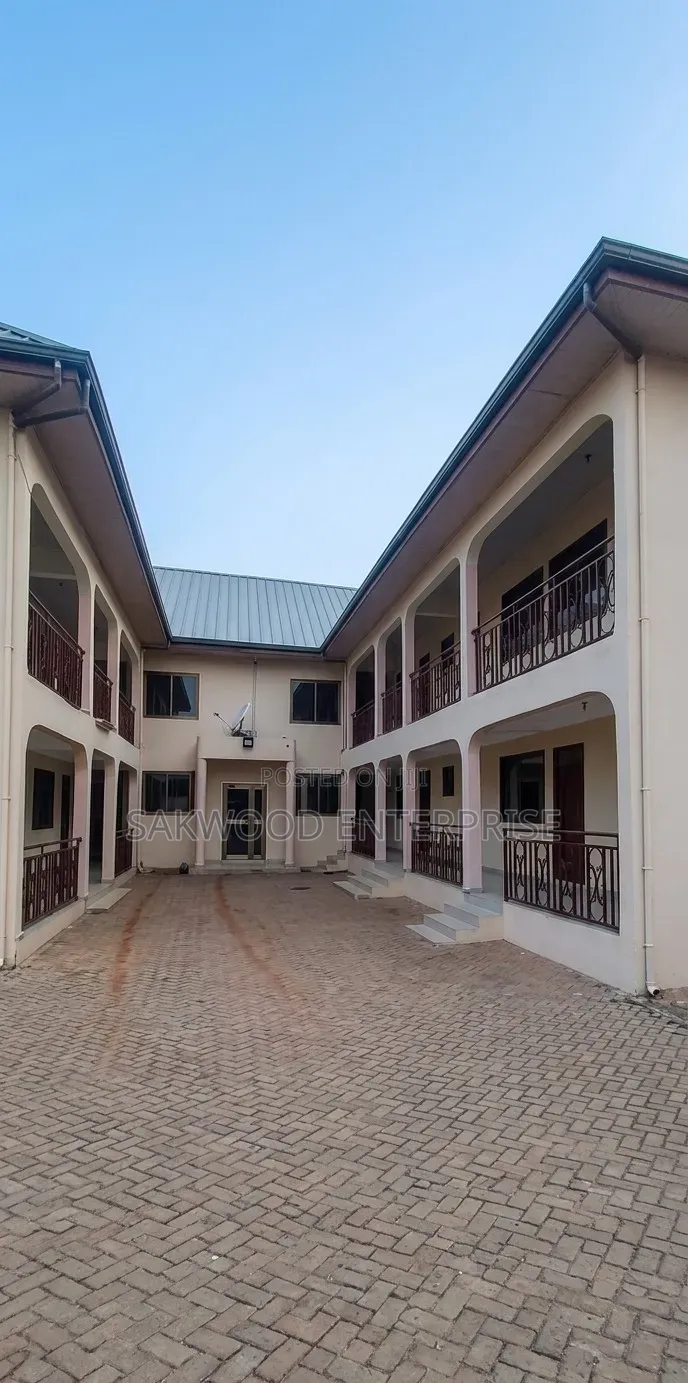 1bdrm Apartment in Sakwood Enterprise, Amrahia for rent